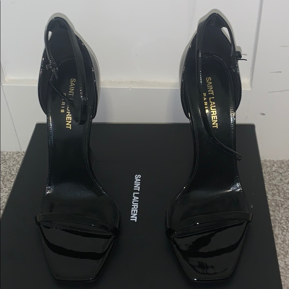 YSL OPYUM BLACK HEELS! NEW NEVER BEEN WORN!’n